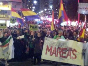 1451479_10202104337637613_323142755_n