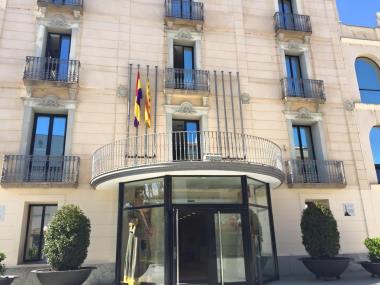 10996654_901889369832552_842375210812093370_n