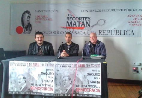 Portavoces en la rueda de prensa de la manifestación “Ante el saqueo de la mafia, justicia social y democracia”