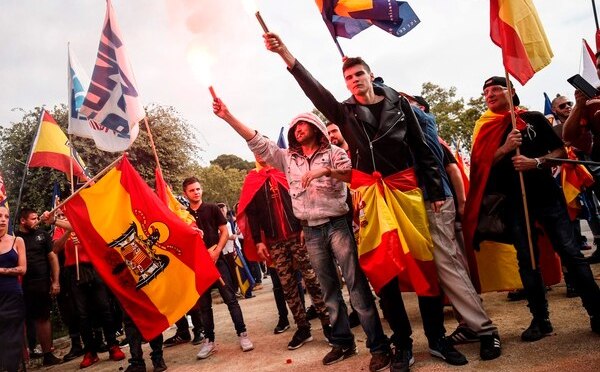 La responsabilidad del riesgo de permitir el predominio de la ultraderecha en el Ejército y las fuerzas policiales, por Luis Gonzalo Segura*